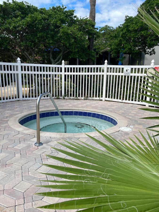 Lovely 1 Bedroom Condo With Pool Orlando Bagian luar foto